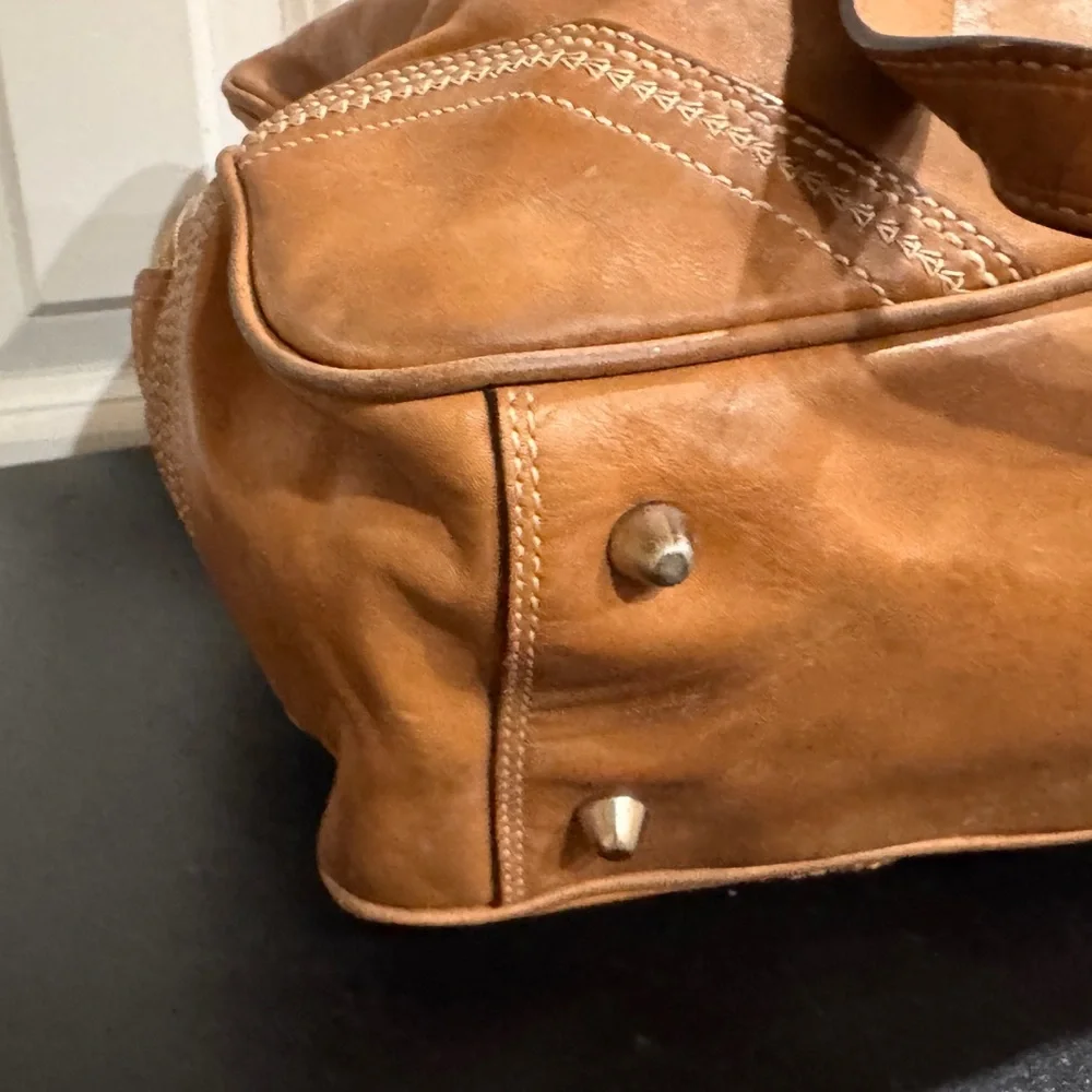 Coach Tan Leather shoulder tote Bag 10581
